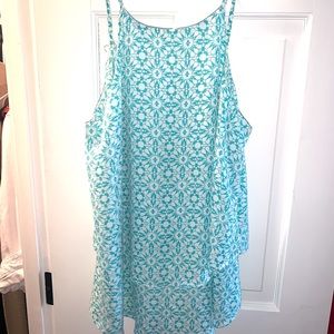 Blue and white print top